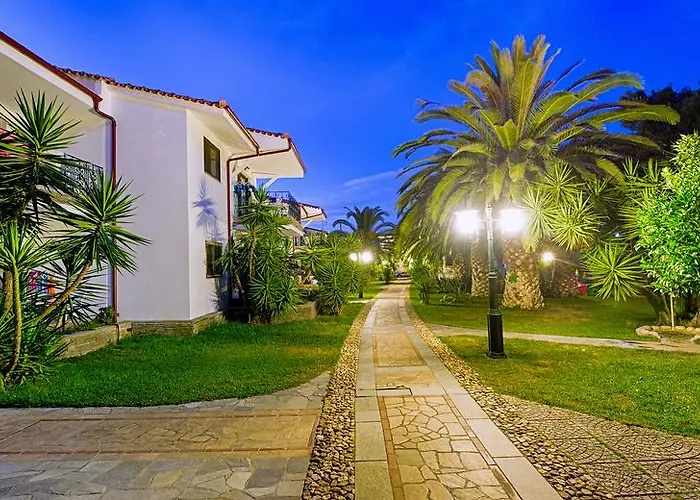 皮拉里迪斯酒店 佩科霍里