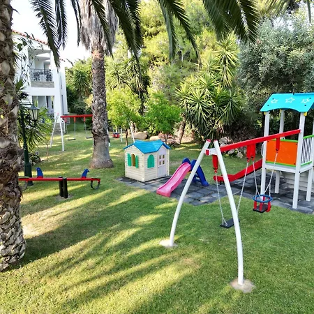 Pilalidis فندق 3*